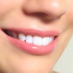 Home Remedies To Whiten Teeth at Home Naturally